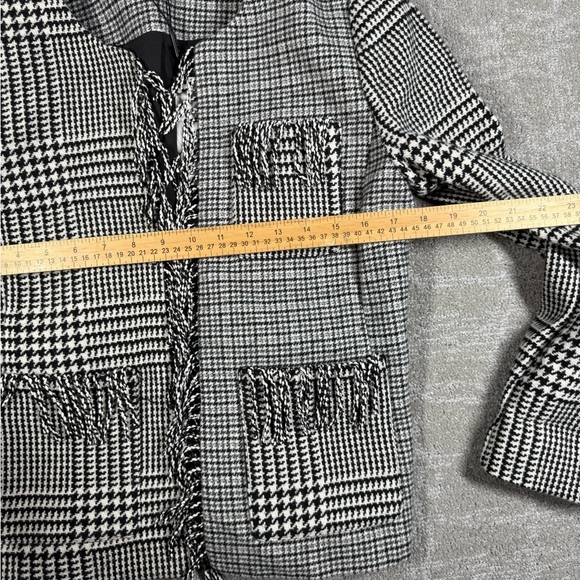 Chico’s NWT Mixed Tweed Fringe Wool Blend Black & White Blazer Jacket NWT Sz 6 - Picture 5 of 9